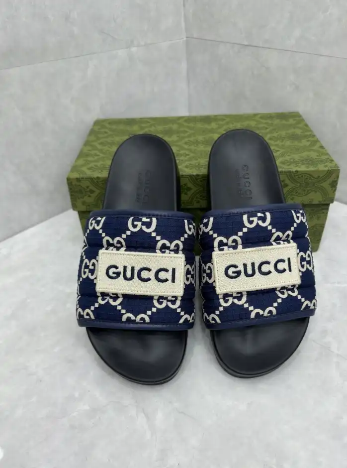 hype Gucci Slippers