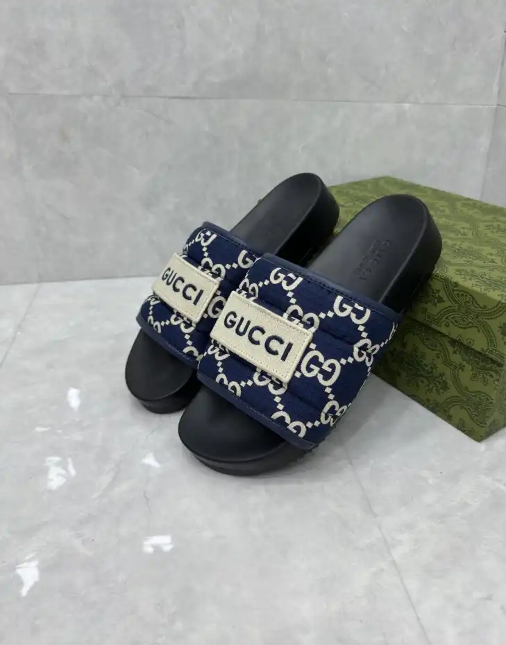 hype Gucci Slippers