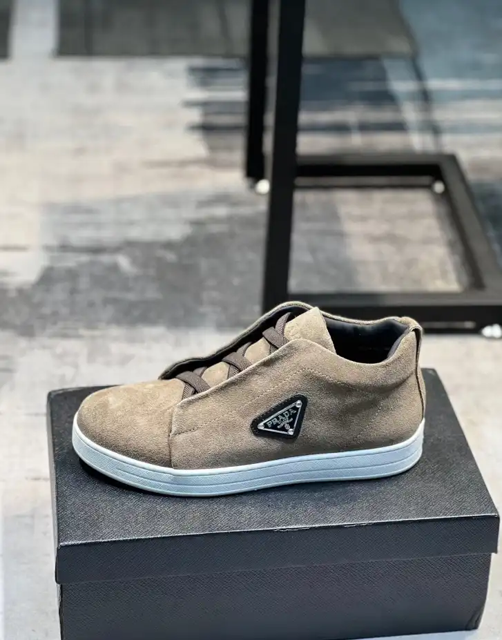 hype Prada Casual Shoes