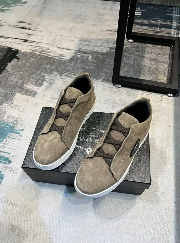 hype Prada Casual Shoes