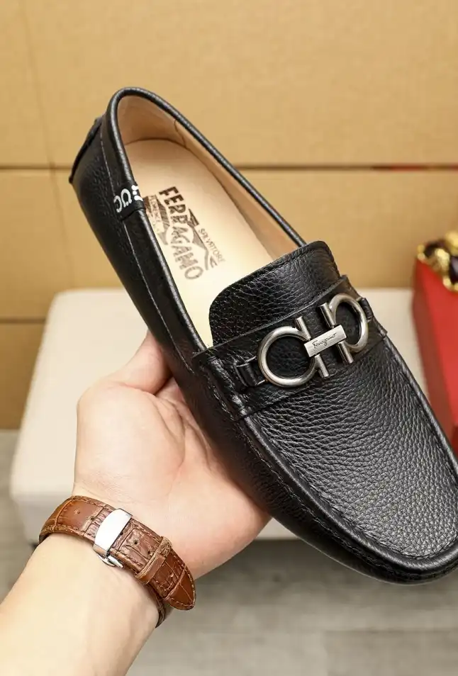 hype Ferragamo Leather Shoes