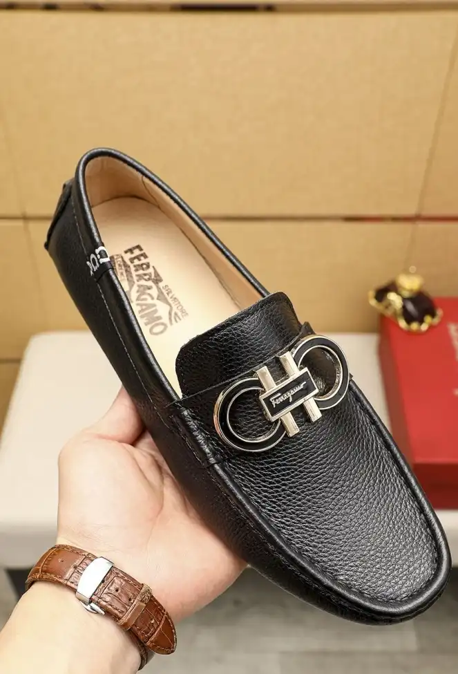 hype Ferragamo Leather Shoes