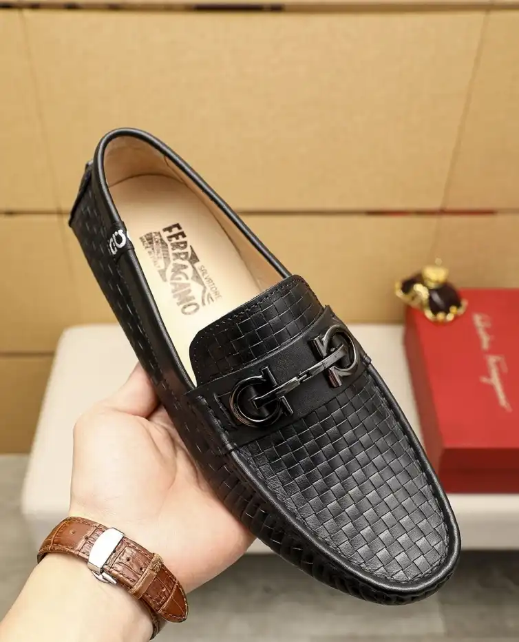 hype Ferragamo Leather Shoes