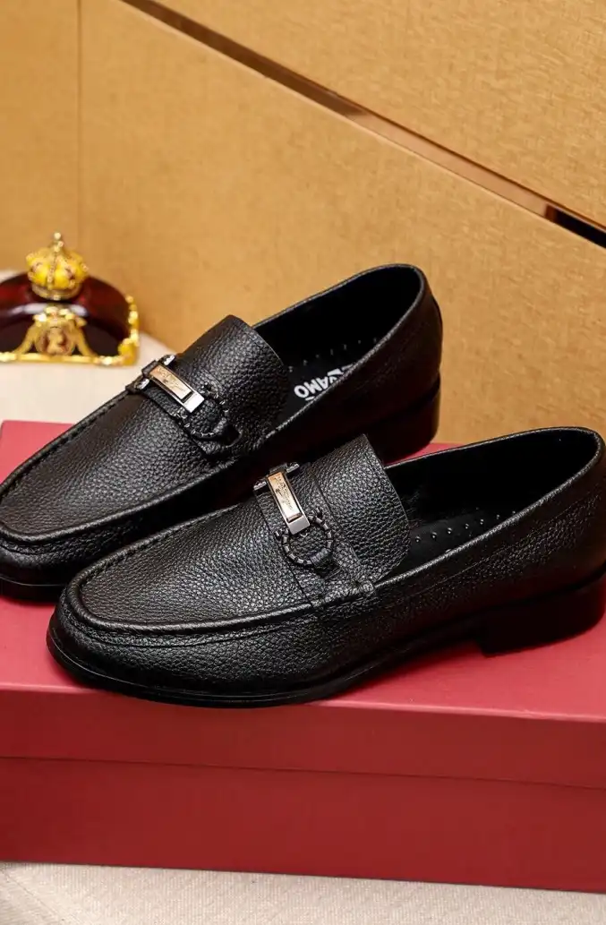 hype Ferragamo Leather Shoes