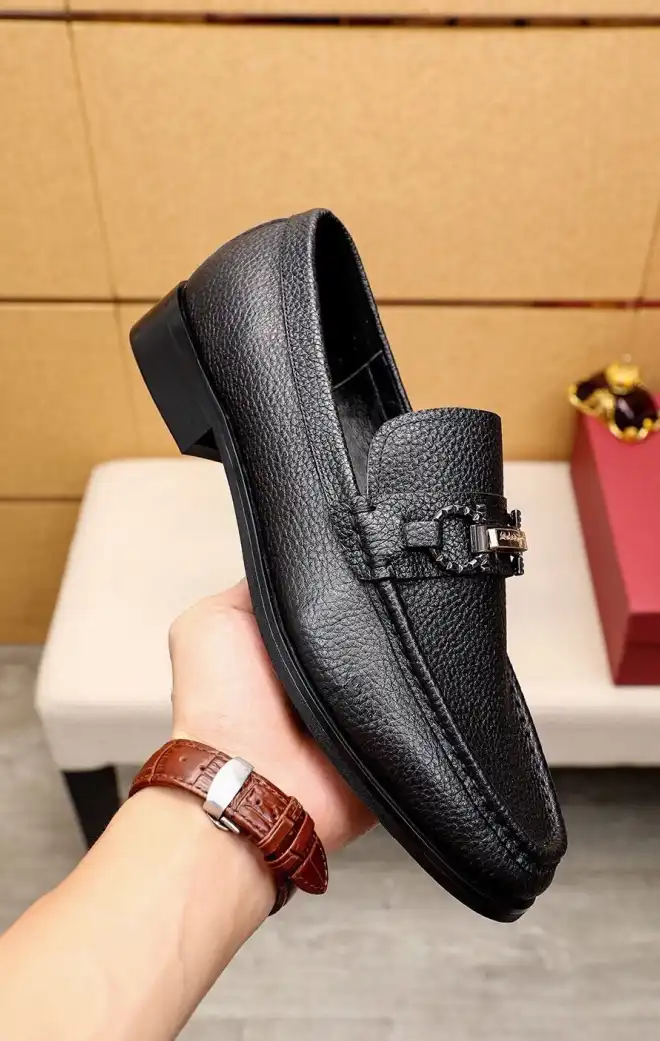 hype Ferragamo Leather Shoes