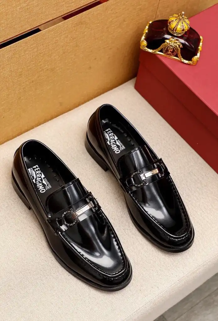 hype Ferragamo Leather Shoes