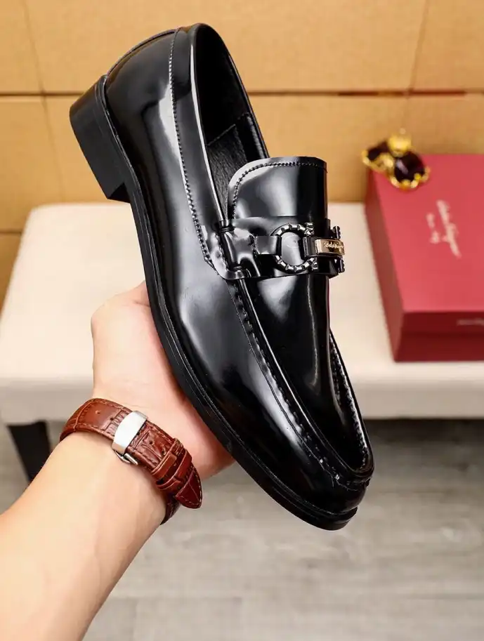 hype Ferragamo Leather Shoes