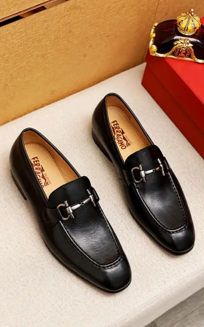 hype Ferragamo Leather Shoes