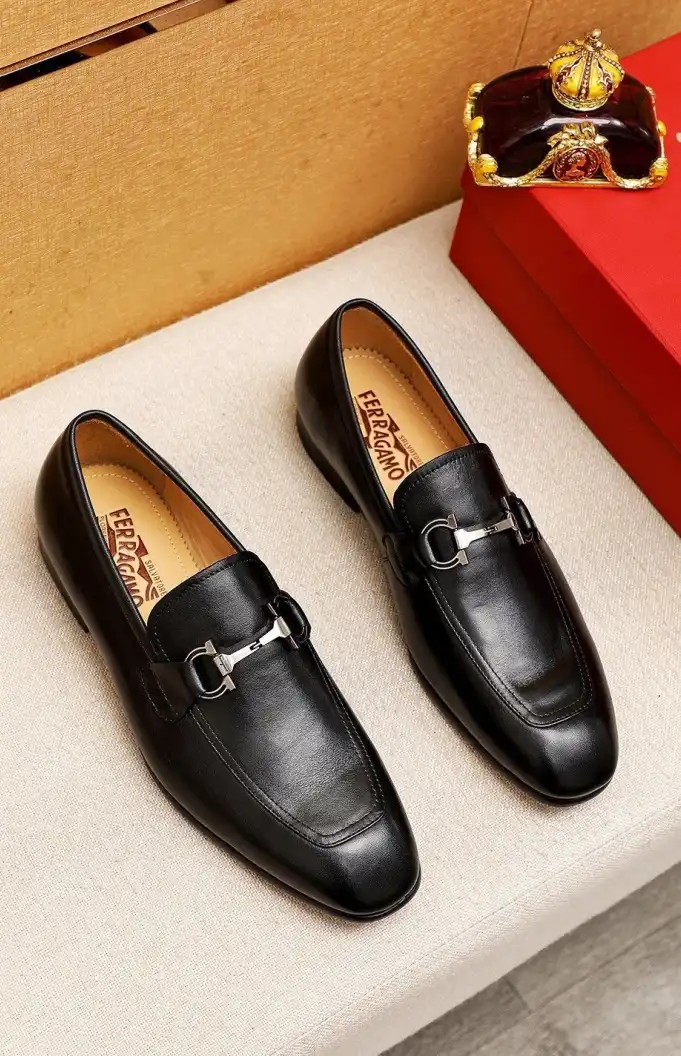 hype Ferragamo Leather Shoes