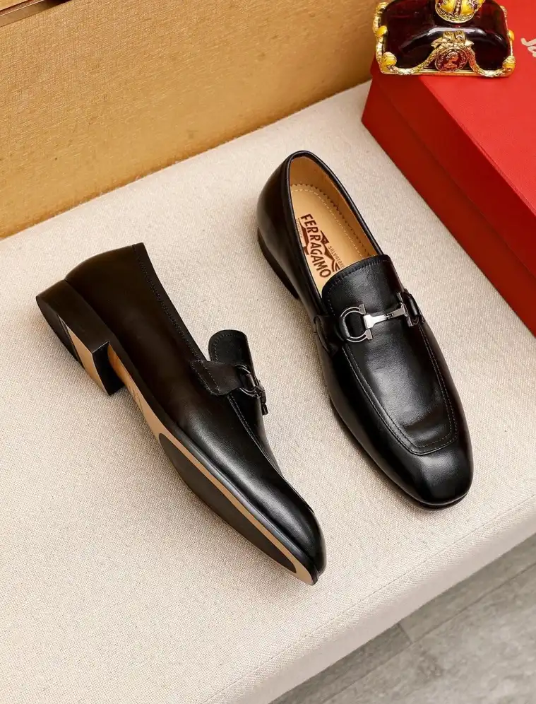 hype Ferragamo Leather Shoes