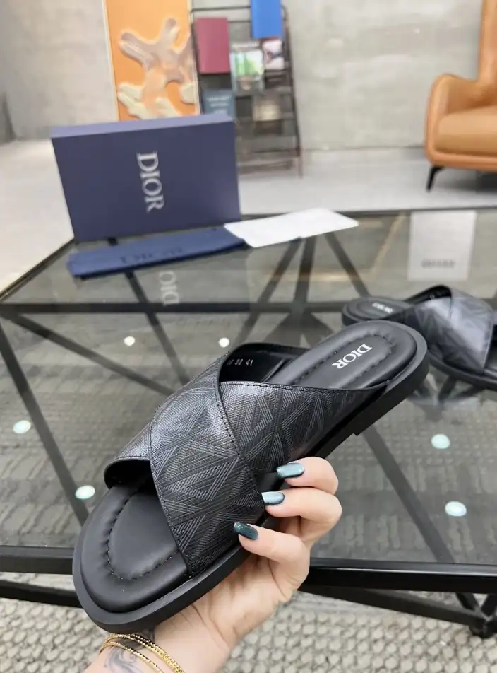 hype Christian Dior Slippers