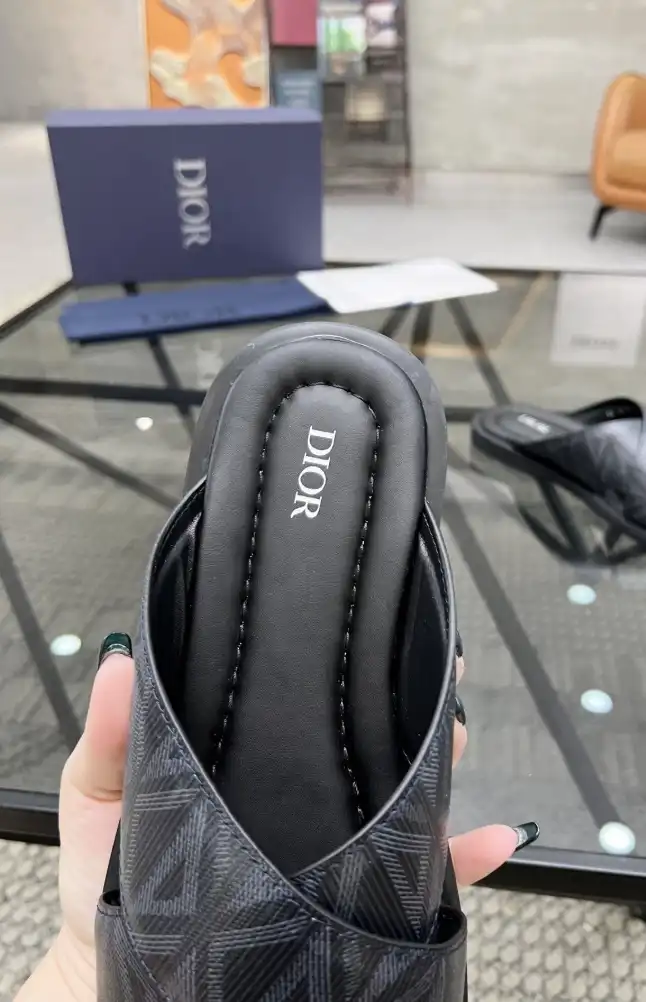 hype Christian Dior Slippers