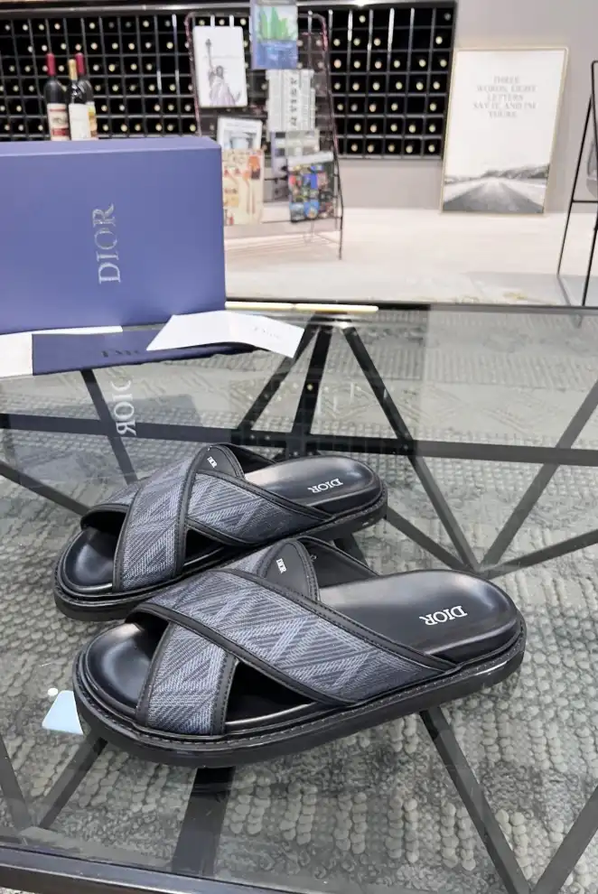 hype Christian Dior Slippers