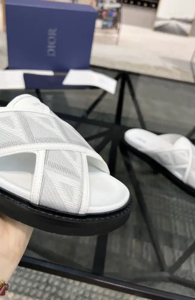 hype Christian Dior Slippers