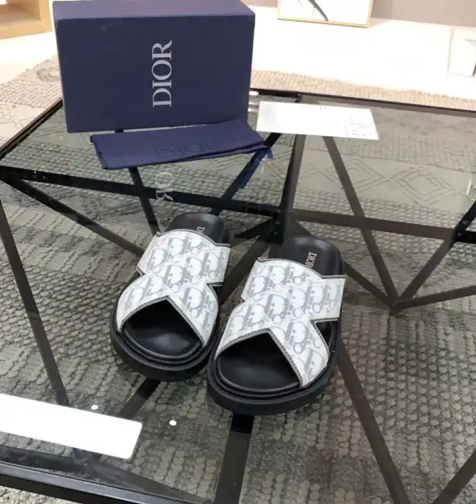 hype Christian Dior Slippers