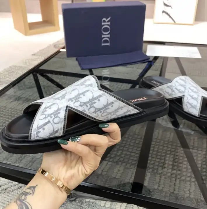 hype Christian Dior Slippers