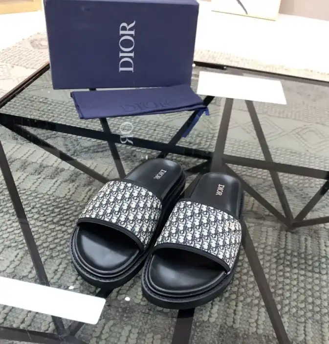 hype Christian Dior Slippers