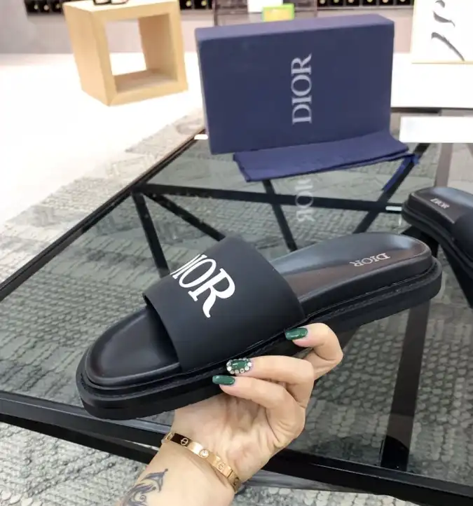 hype Christian Dior Slippers