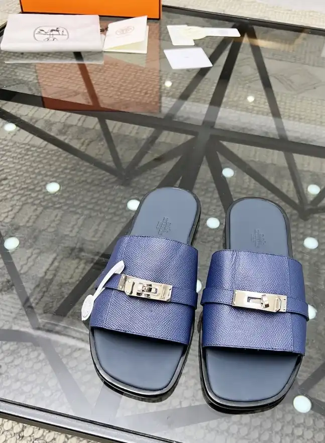 hype LV Slippers