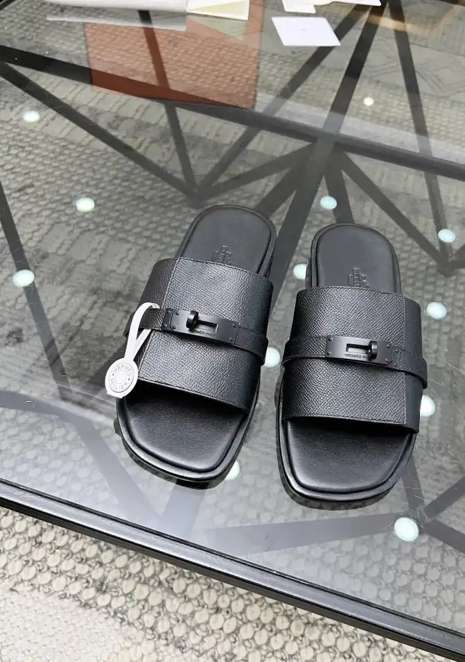 hype LV Slippers