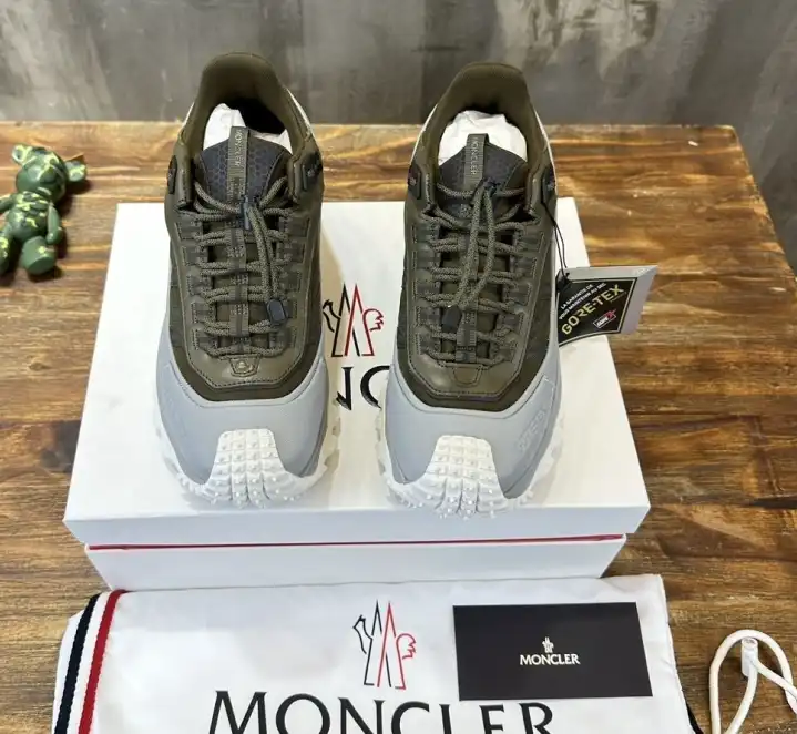 hype Moncler Sneakers