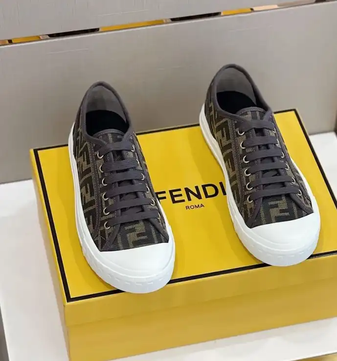 hype Fendi Sneakers