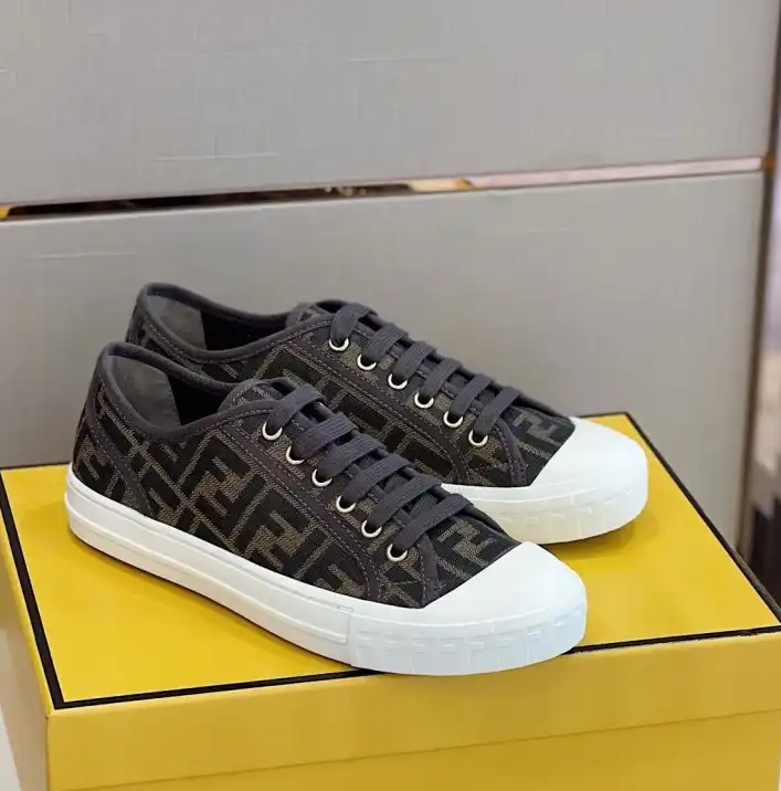 hype Fendi Sneakers