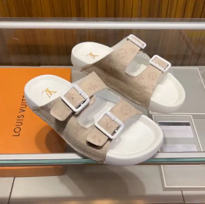 hype LV Slippers