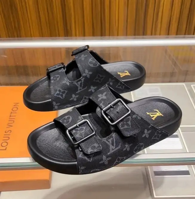 hype LV Slippers