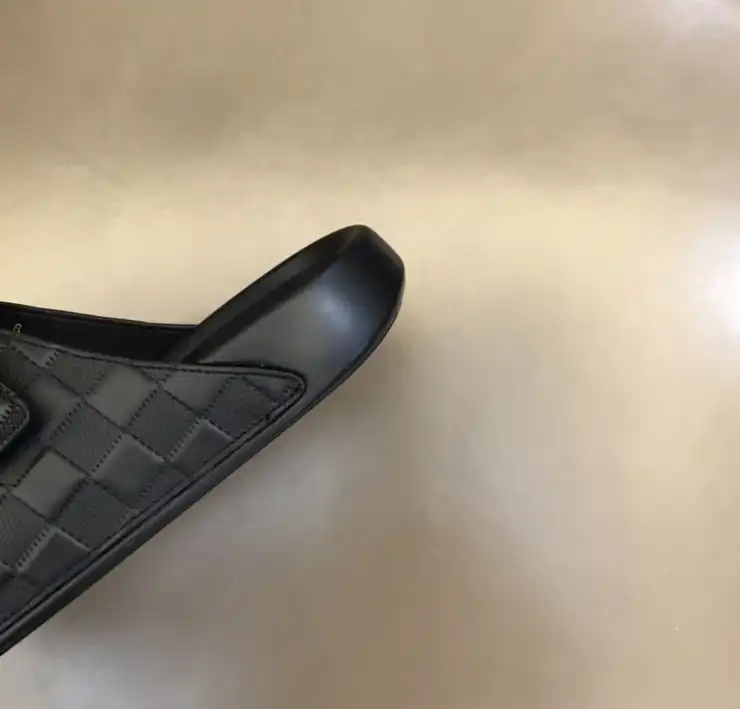 hype LV Slippers