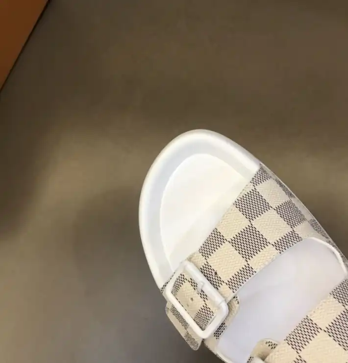 hype LV Slippers