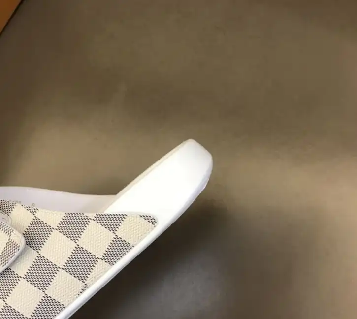 hype LV Slippers