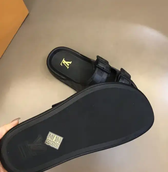 hype LV Slippers