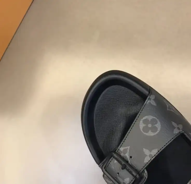 hype LV Slippers