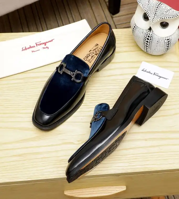 hype Ferragamo Leather Shoes