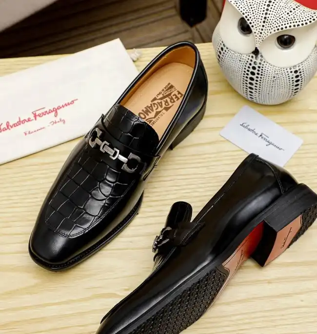 hype Ferragamo Leather Shoes