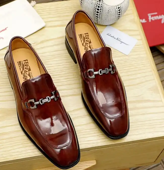 hype Ferragamo Leather Shoes