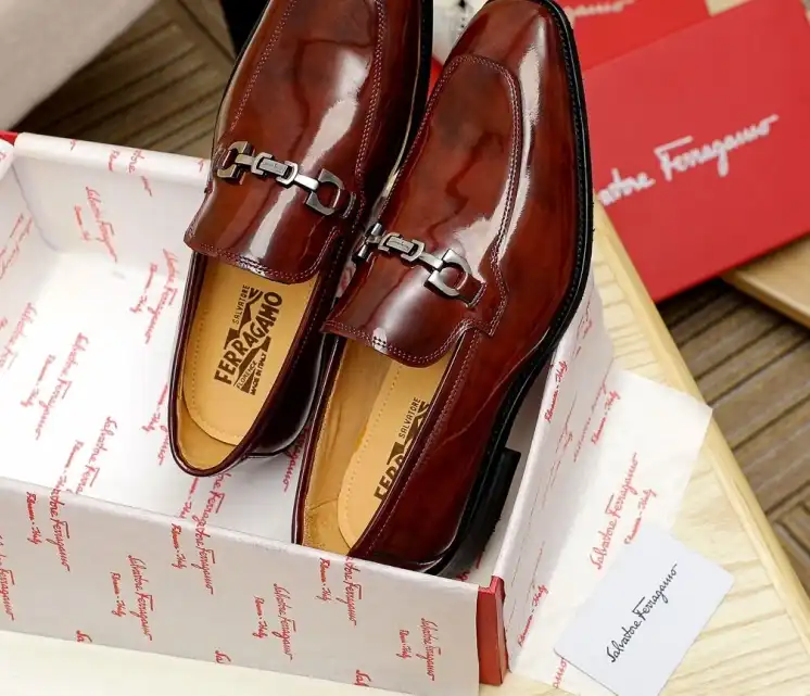 hype Ferragamo Leather Shoes