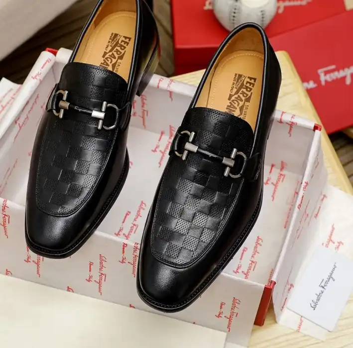 hype Ferragamo Leather Shoes