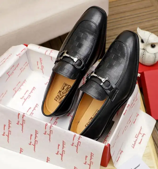 hype Ferragamo Leather Shoes