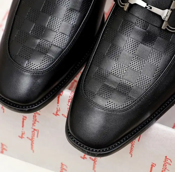 hype Ferragamo Leather Shoes