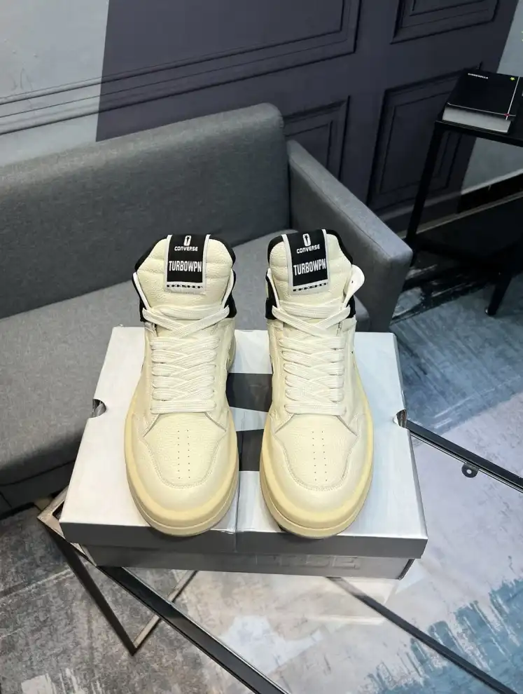 hype Givenchy Sneakers