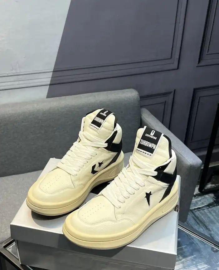 hype Givenchy Sneakers