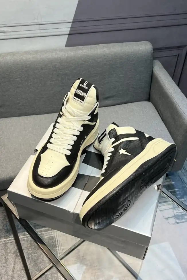 hype Givenchy Sneakers