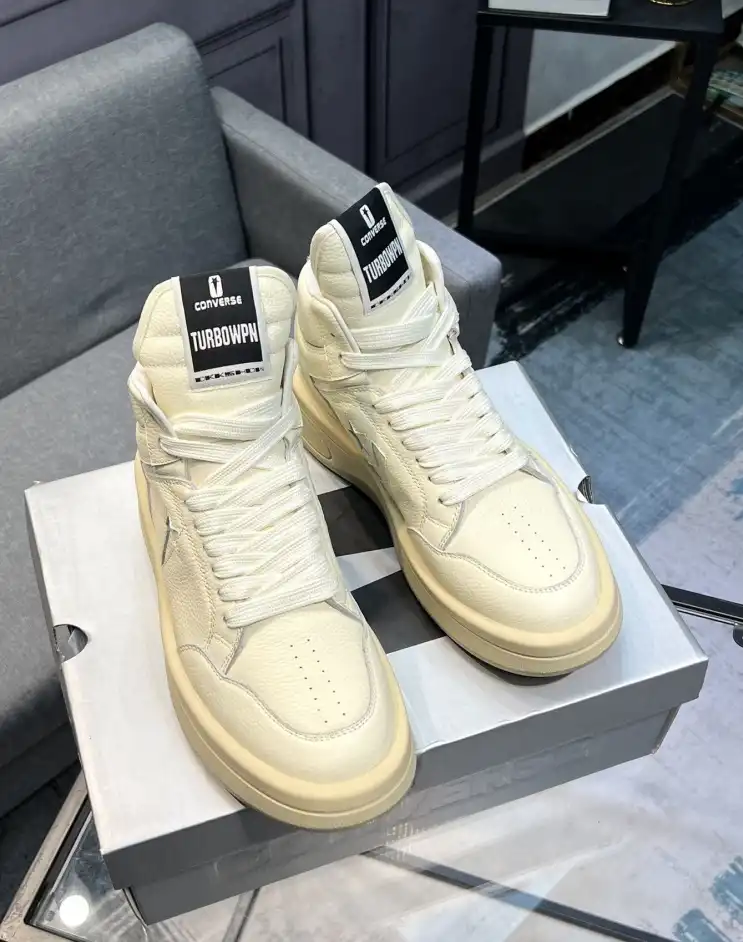 hype Givenchy Sneakers