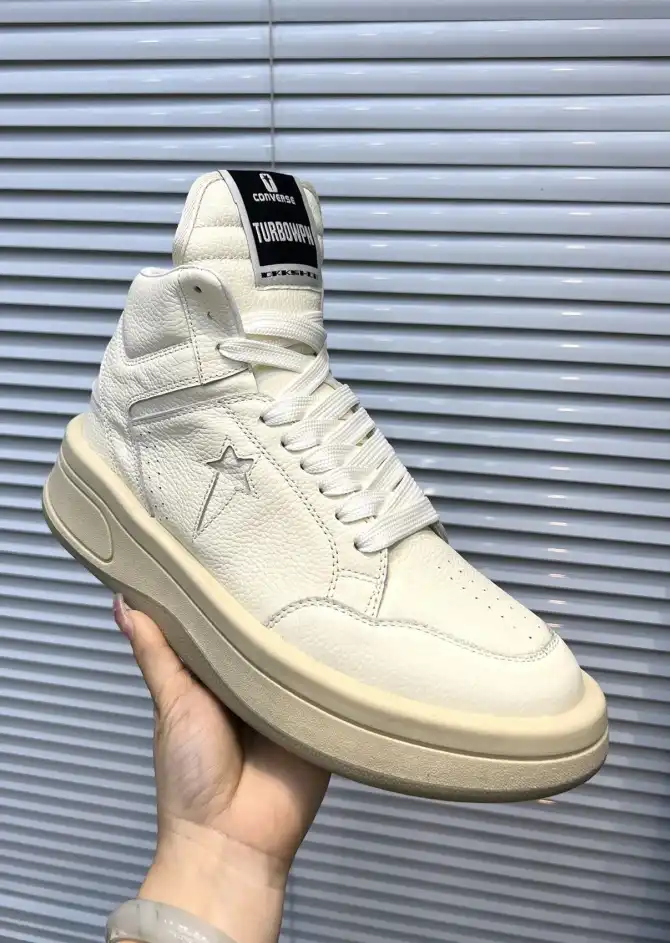 hype Givenchy Sneakers