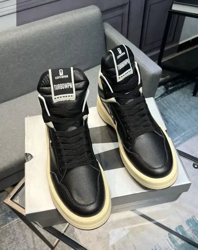 hype Givenchy Sneakers