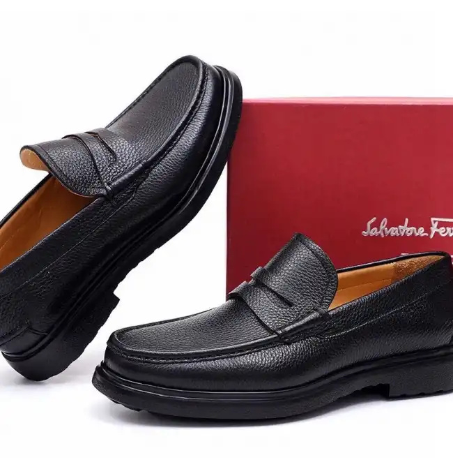 hype Ferragamo Leather Shoes