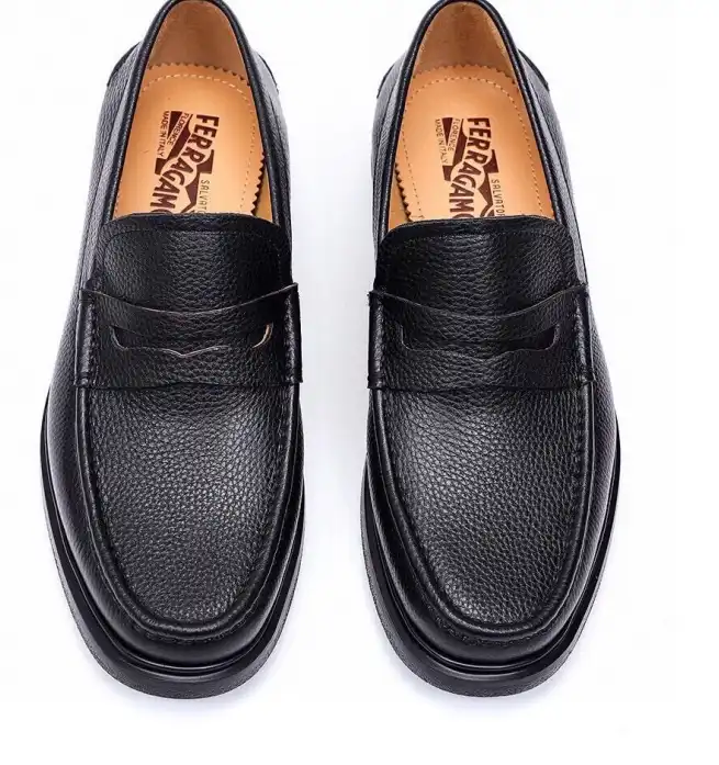 hype Ferragamo Leather Shoes