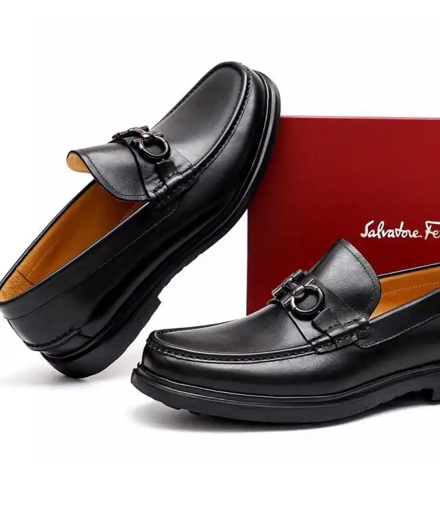 hype Ferragamo Leather Shoes